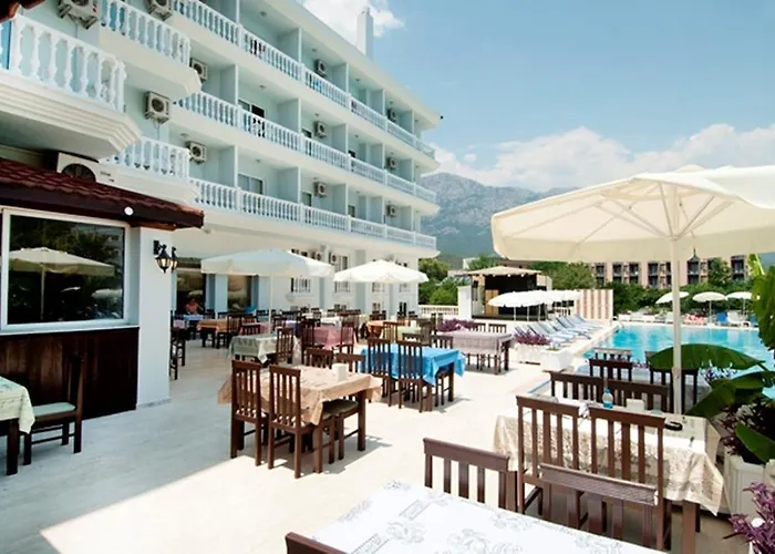 Adalin Hotel 4*