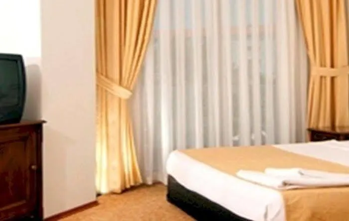 Otel Adalin 4*