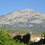 Adalin Hotel